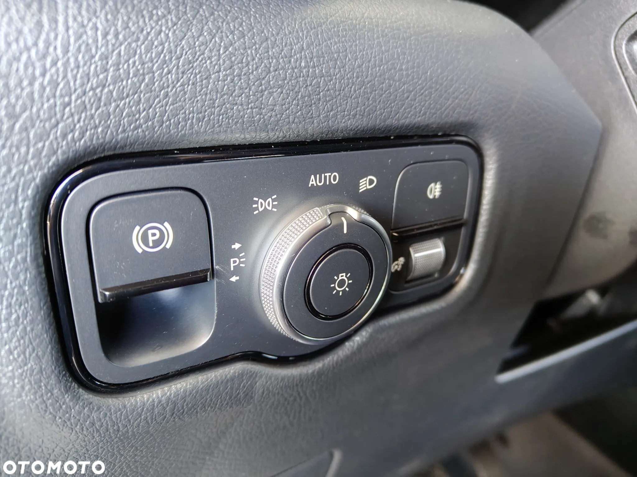 Mercedes-Benz Vito Tourer 119 CDI L2 Select 9G-Tronic 447.703 - 18