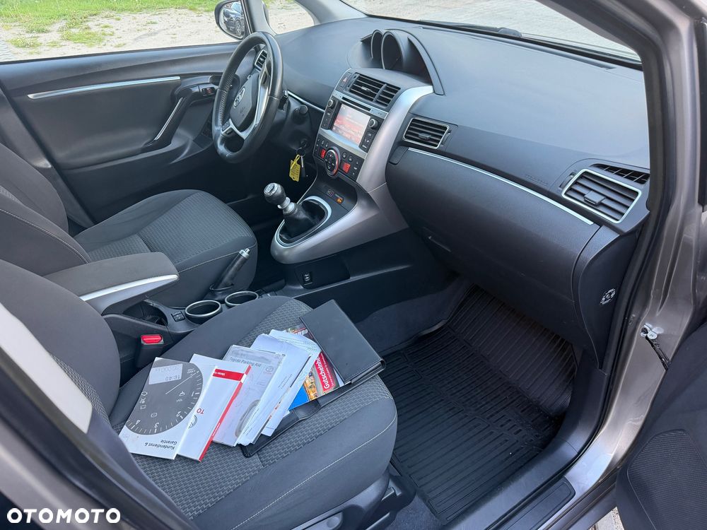 Toyota Verso 1.6 D-4D 5-Sitzer Start/Stop Life - 4