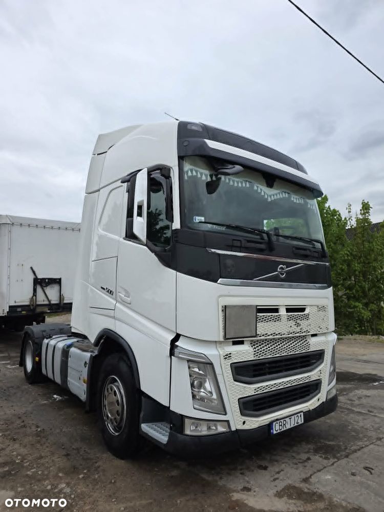 Volvo FH - 1