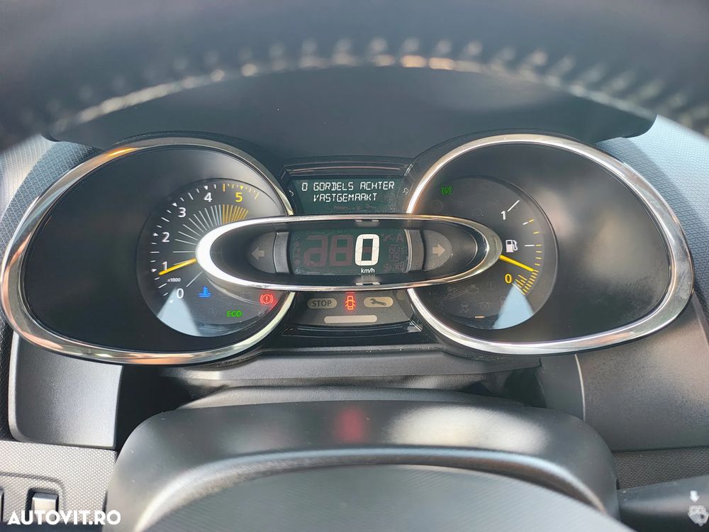 Renault Clio (Energy) dCi 90 Start & Stop LIMITED - 23