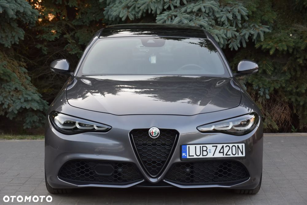 Alfa Romeo Giulia 2.0 Turbo 16V AT8 Veloce - 2
