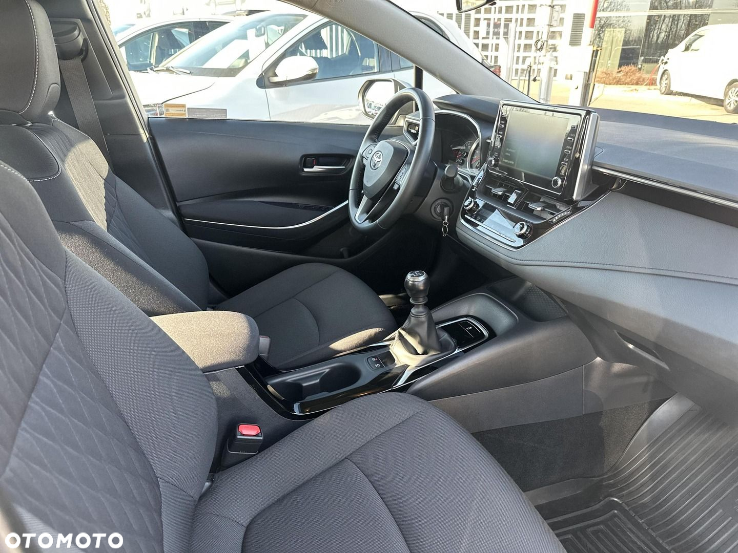Toyota Corolla - 20