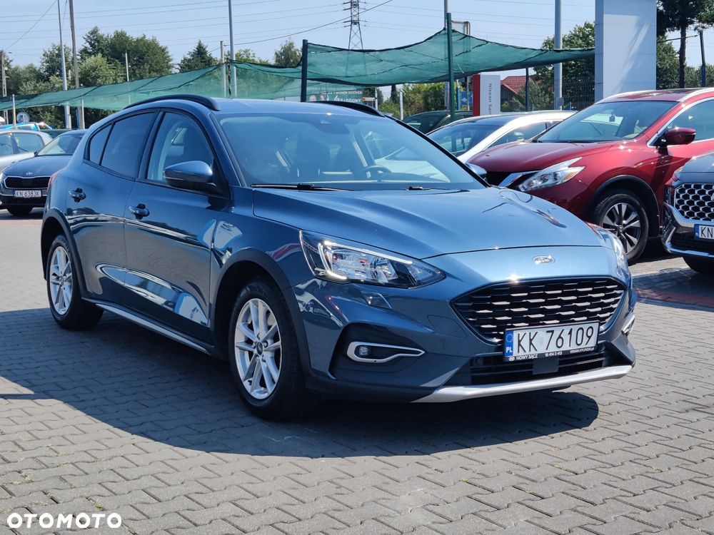 Ford Focus 1.0 EcoBoost Active Business - 4