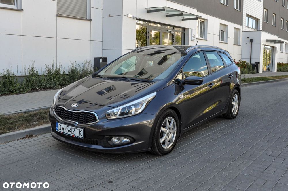 Kia Ceed - 1