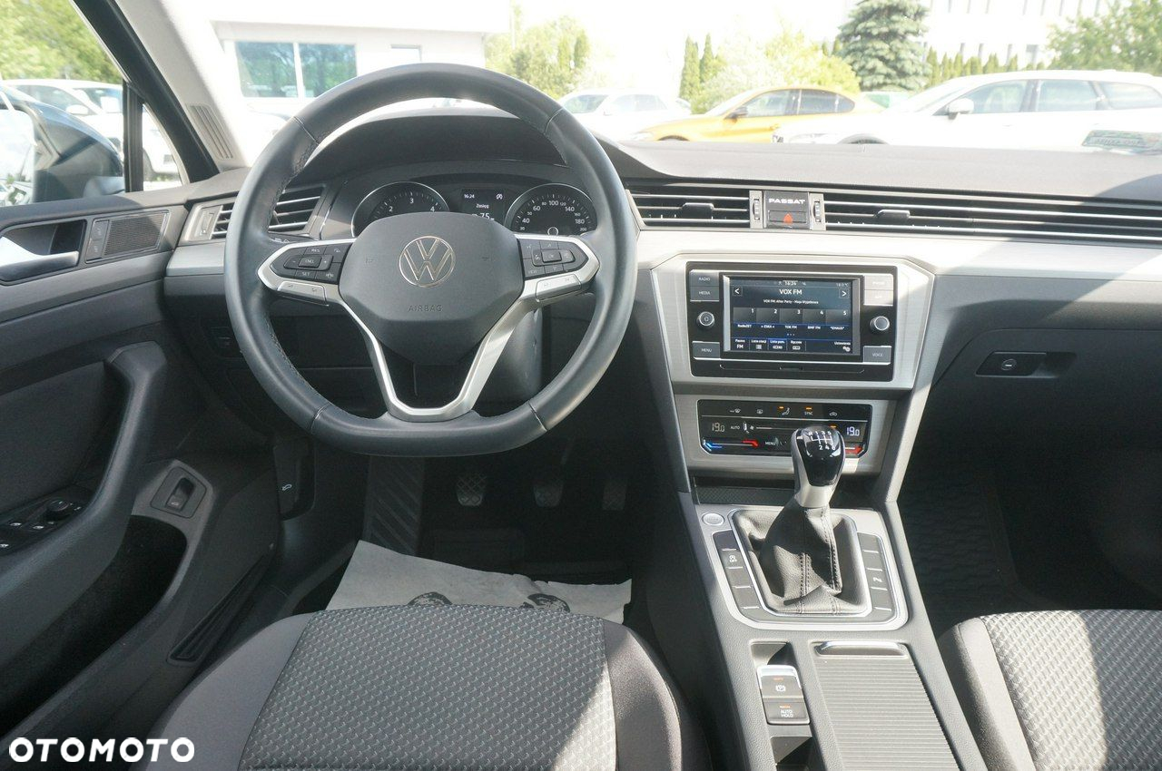 Volkswagen Passat 2.0 TDI EVO Essence - 12