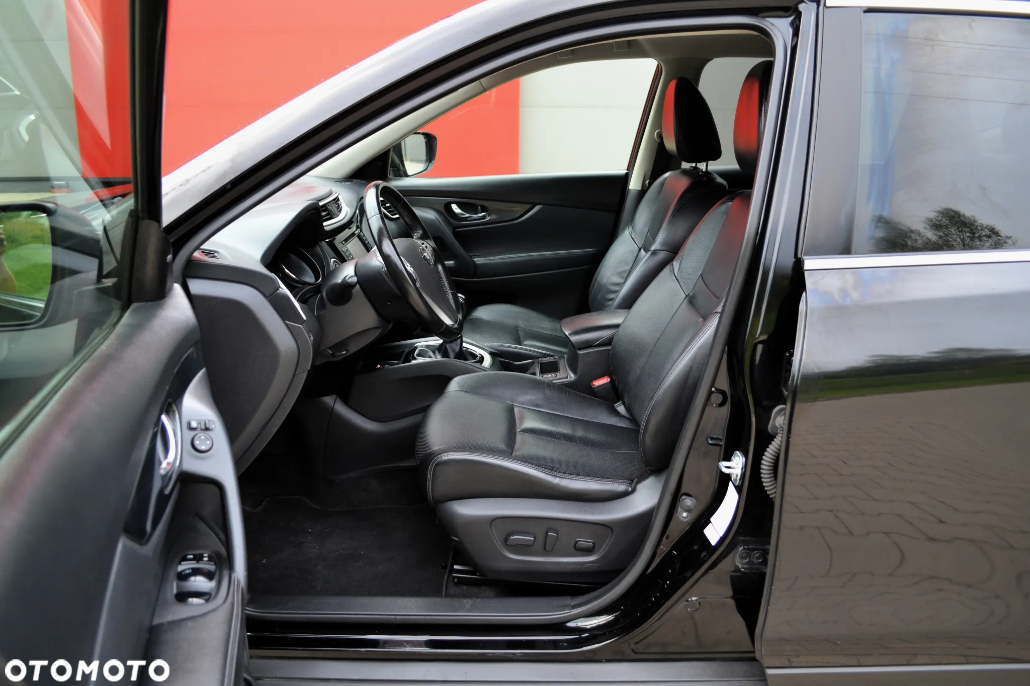 Nissan X-Trail 1.6 DIG-T Tekna 2WD - 6