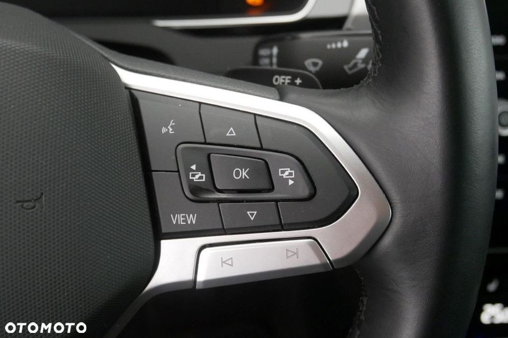 Volkswagen Passat - 27