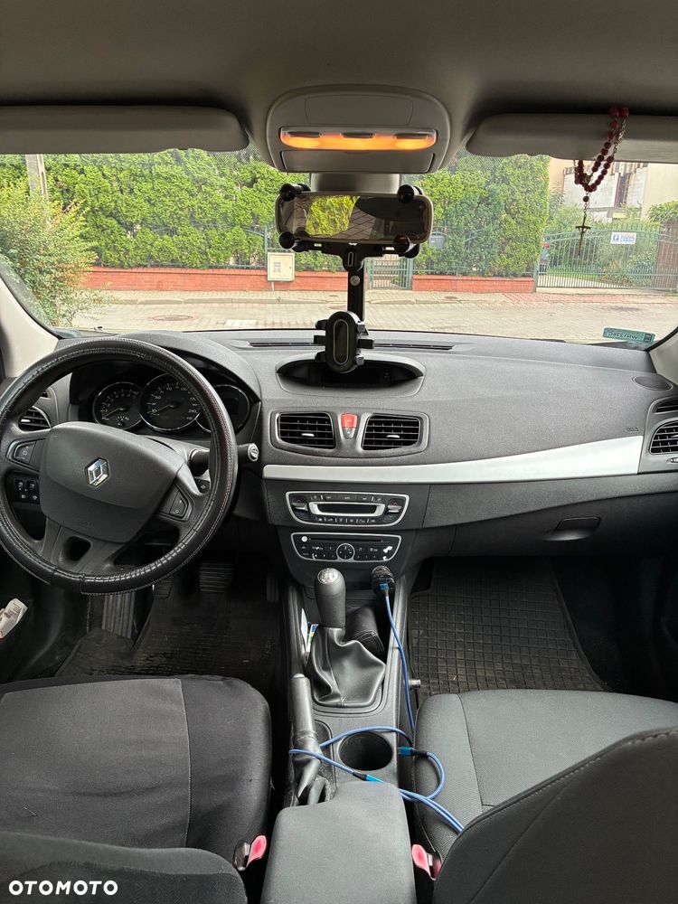 Renault Fluence 1.6 16V Expression - 11