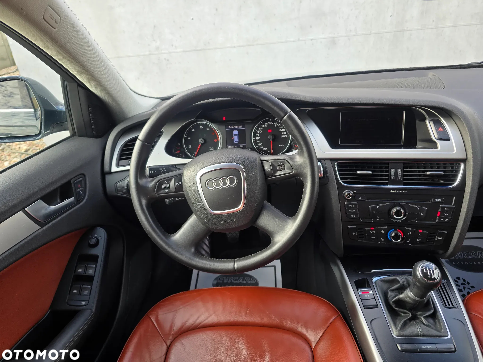 Audi A4 - 8