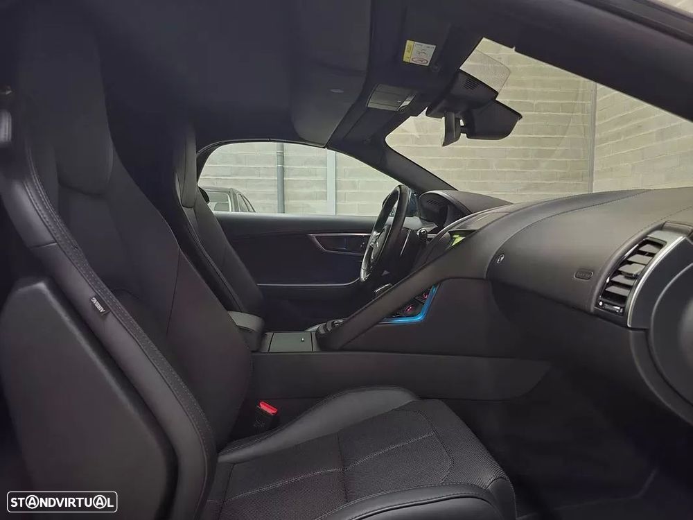 Jaguar F-Type 2.0 i4 R-Dynamic - 17