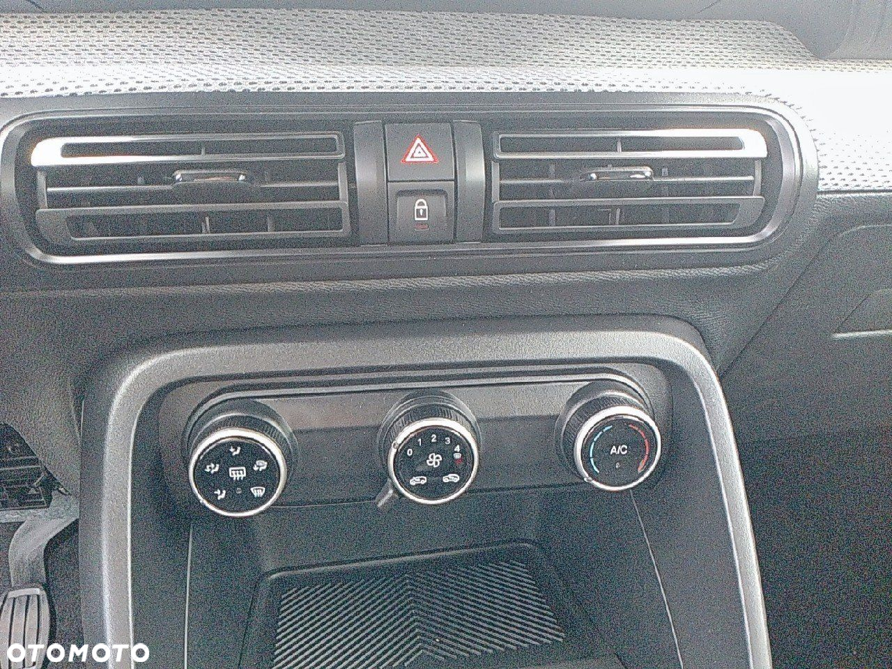 Citroën C3 1.2 T Max - 14