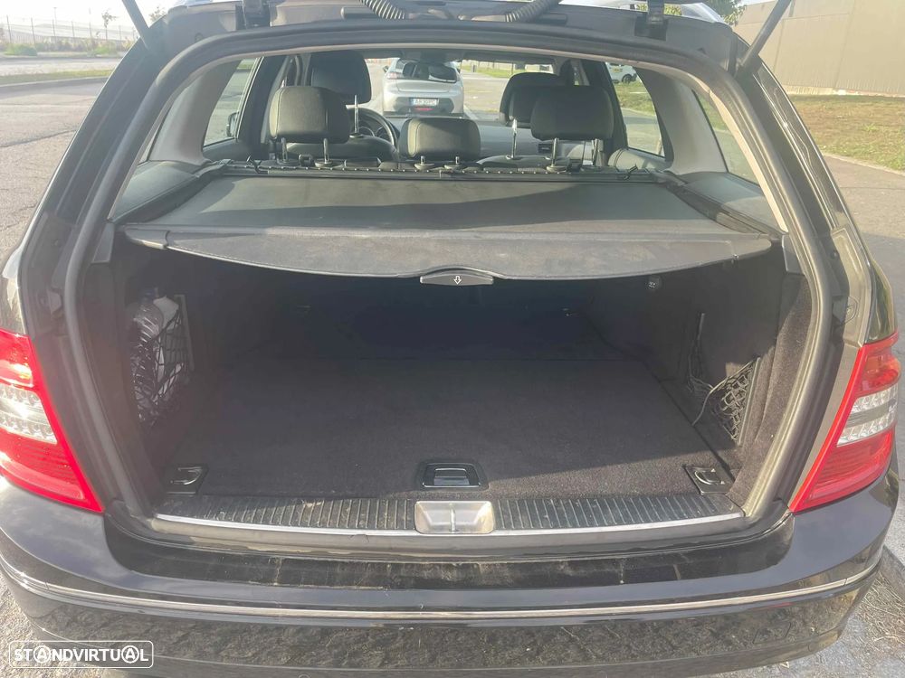 Mercedes-Benz C 220 Station CDI Avantgarde Edition - 10