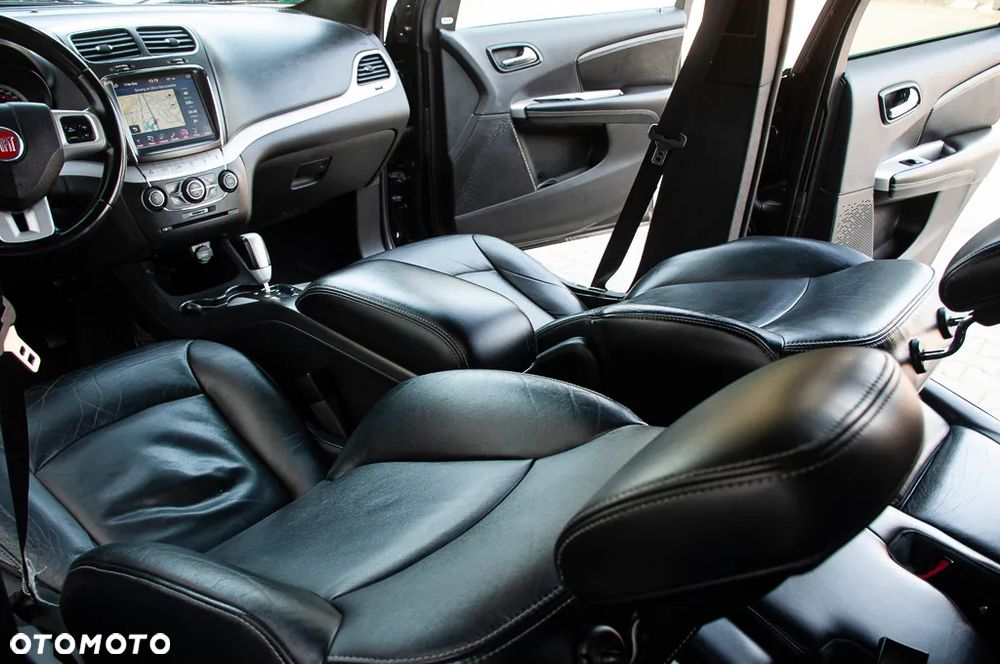 Fiat Freemont 2.0 Multijet 16V DPF Automatik Allrad Black Code - 6