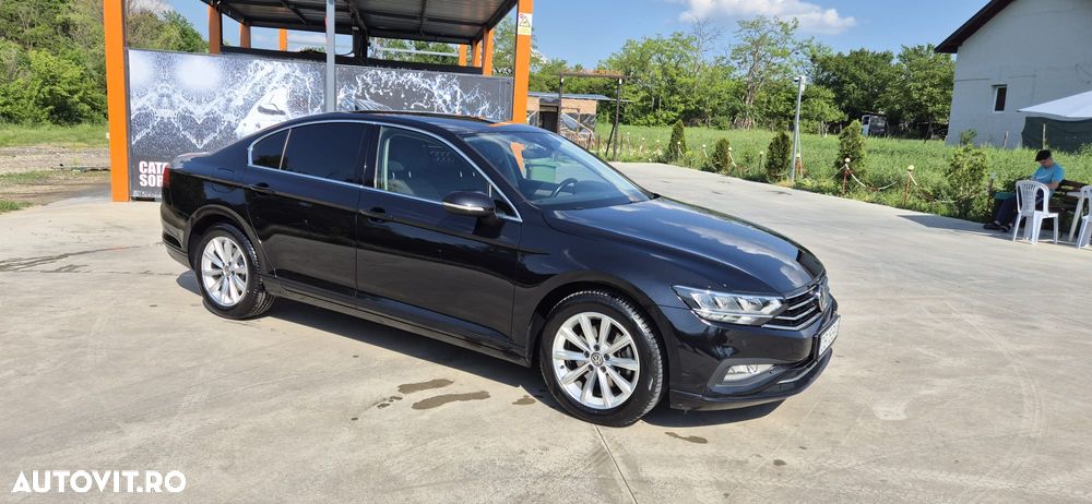 Volkswagen Passat 2.0 TDI DSG Comfortline - 4