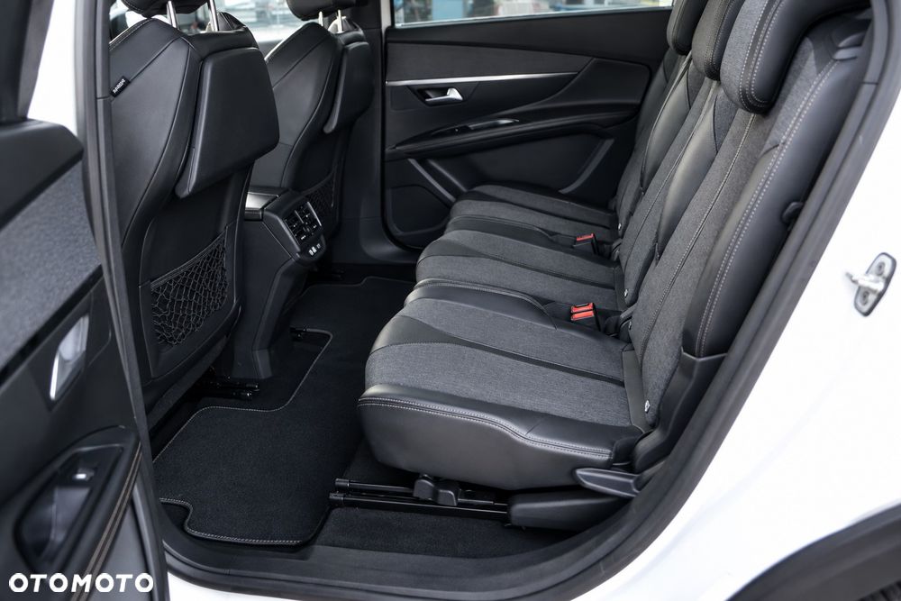 Peugeot 5008 1.6 BlueHDI Allure S&S EAT6 - 8