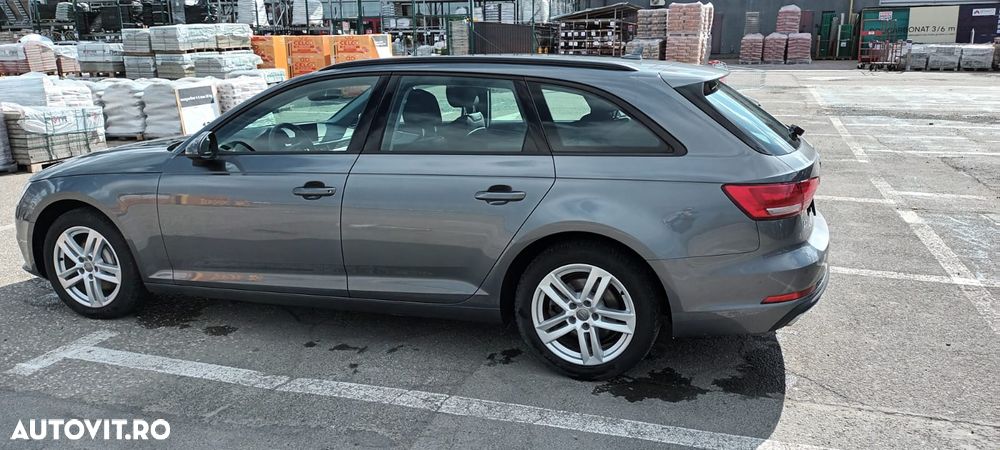 Audi A4 40 TDI S tronic - 2