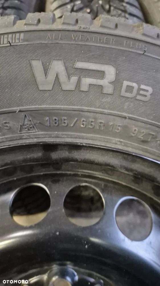 Koła zimowe Mercedes 185/65 R15 Nokian - 7