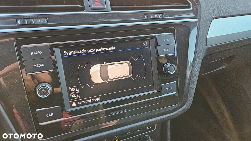 Volkswagen Tiguan - 23