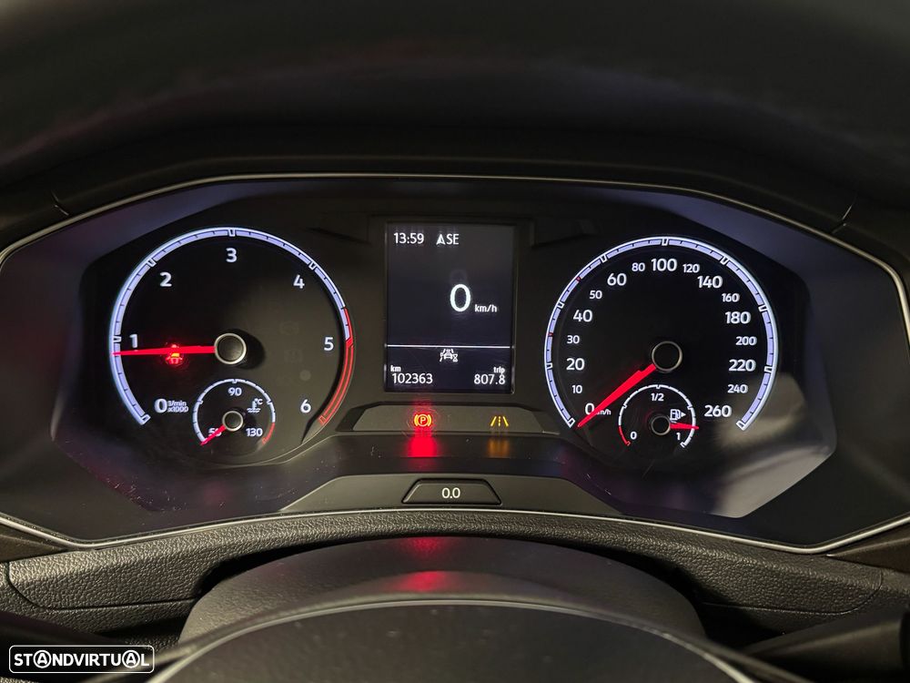 VW T-Roc 1.6 TDI Style - 8