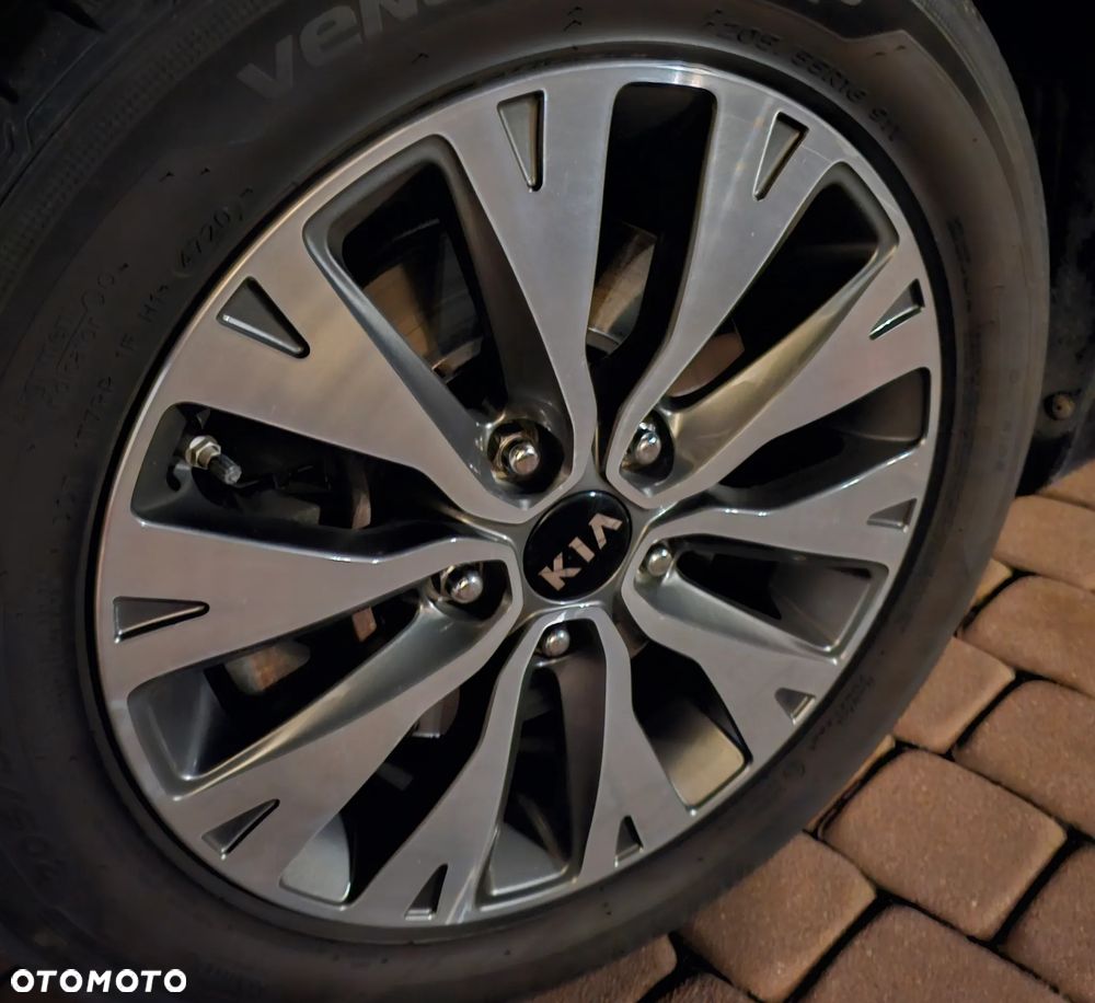 Kia Ceed - 9