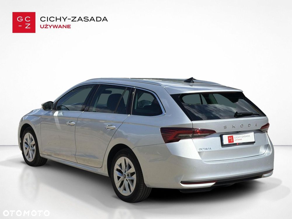 Skoda Octavia 1.5 TSI mHEV Selection DSG - 3