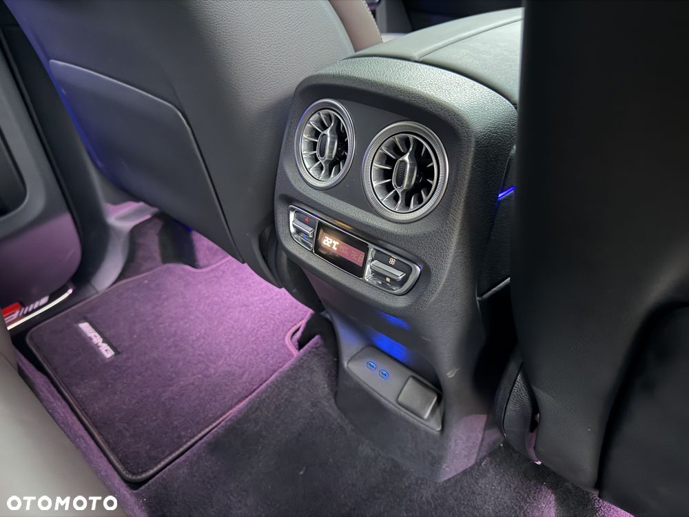 Mercedes-Benz Klasa G AMG 63 mHEV 9G-TCT - 32