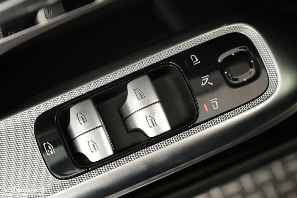 Mercedes-Benz E 300 de - 21