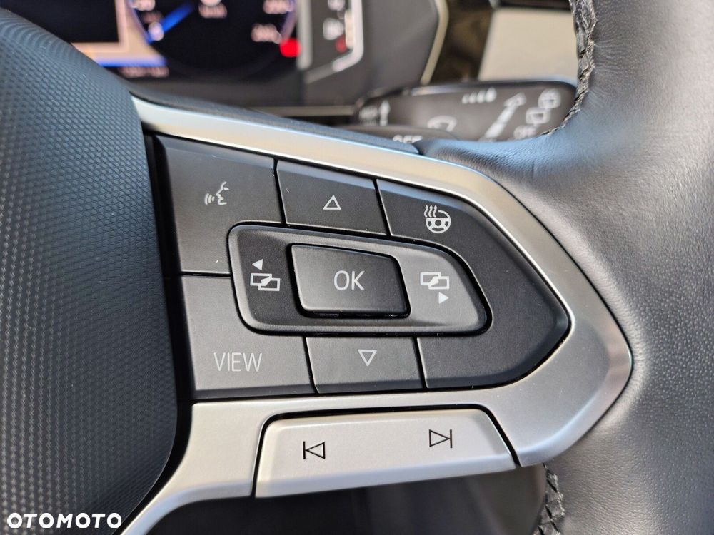 Volkswagen Passat - 28