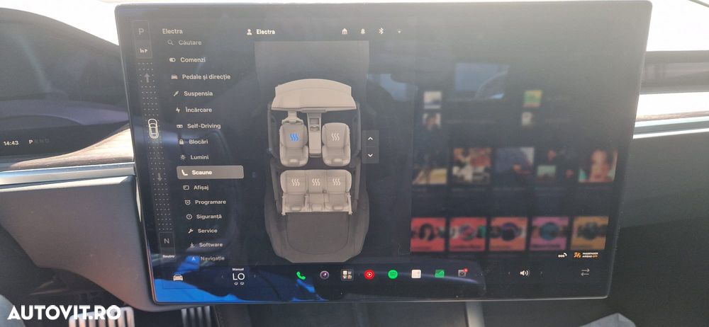 Tesla Model S - 18