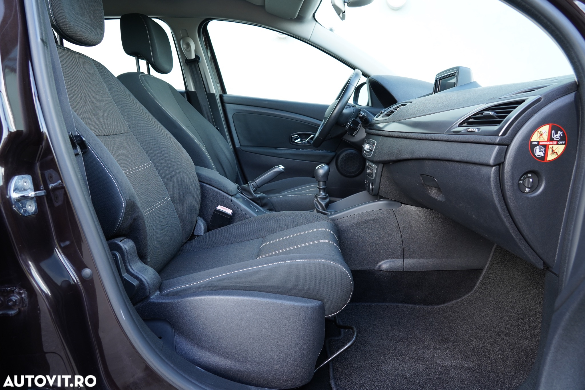 Renault Megane ENERGY dCi 110 LIMITED - 14