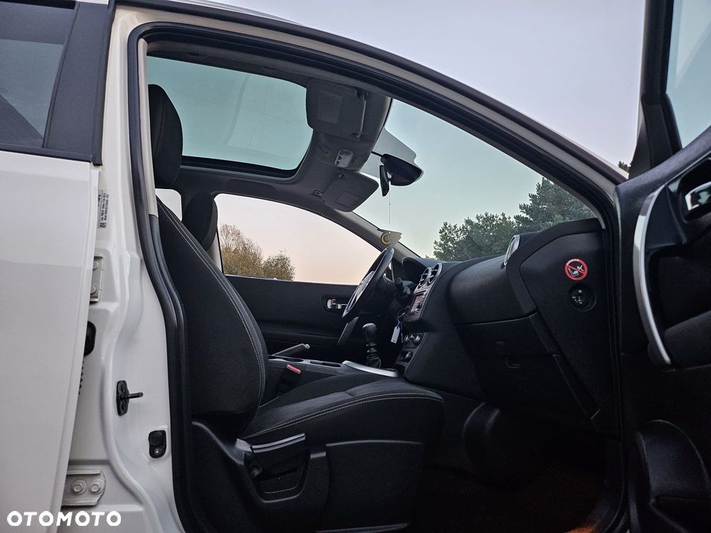 Nissan Qashqai - 12
