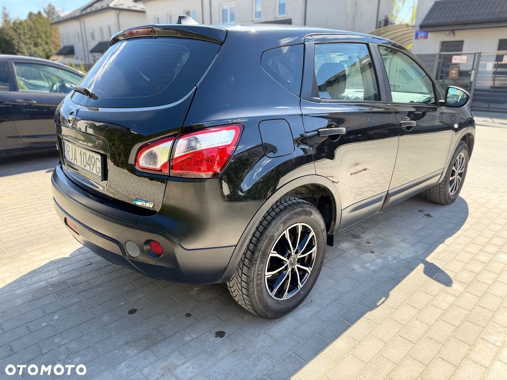 Nissan Qashqai - 3