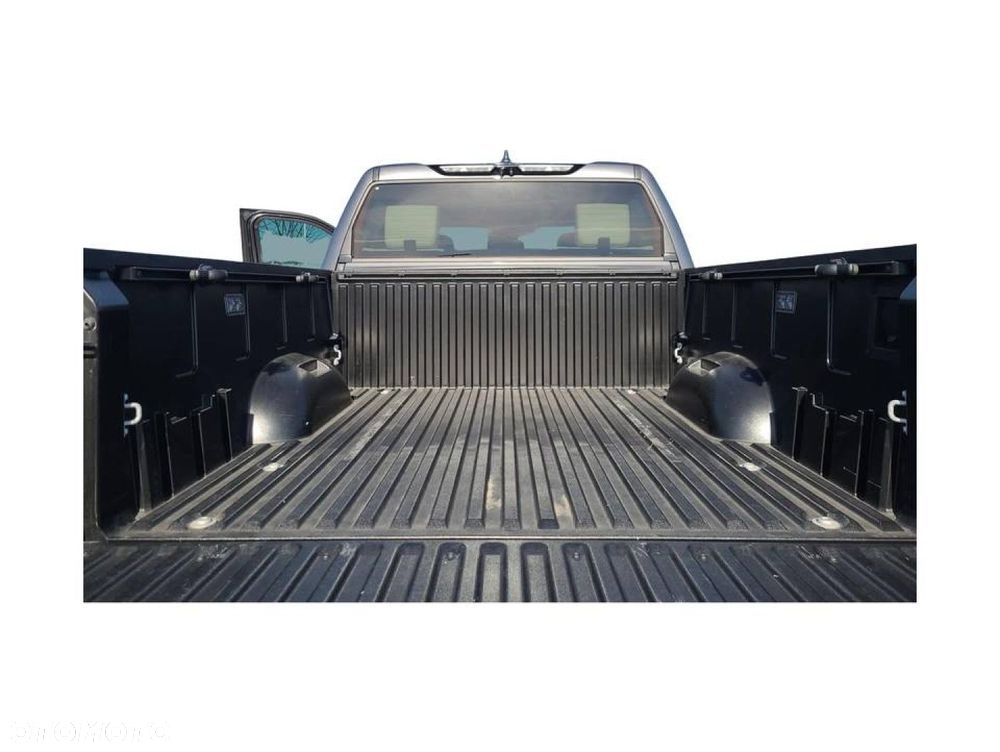 Toyota Tundra - 15