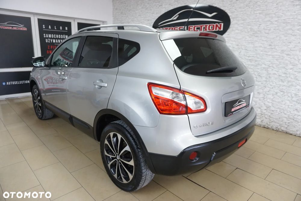 Nissan Qashqai - 14