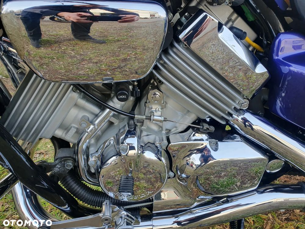 Honda VF - 8