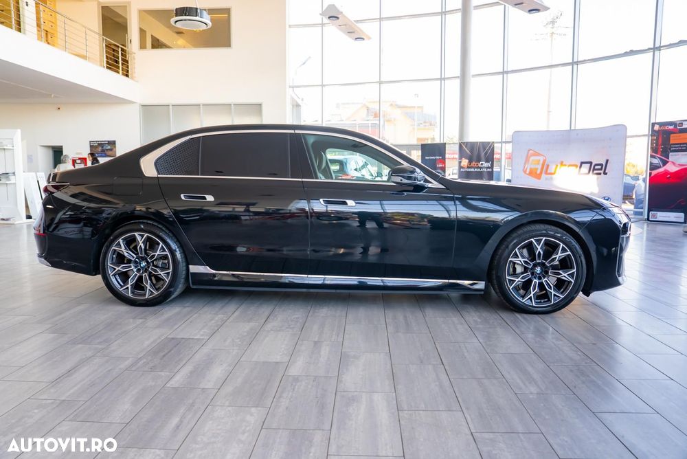 BMW Seria 7 - 10