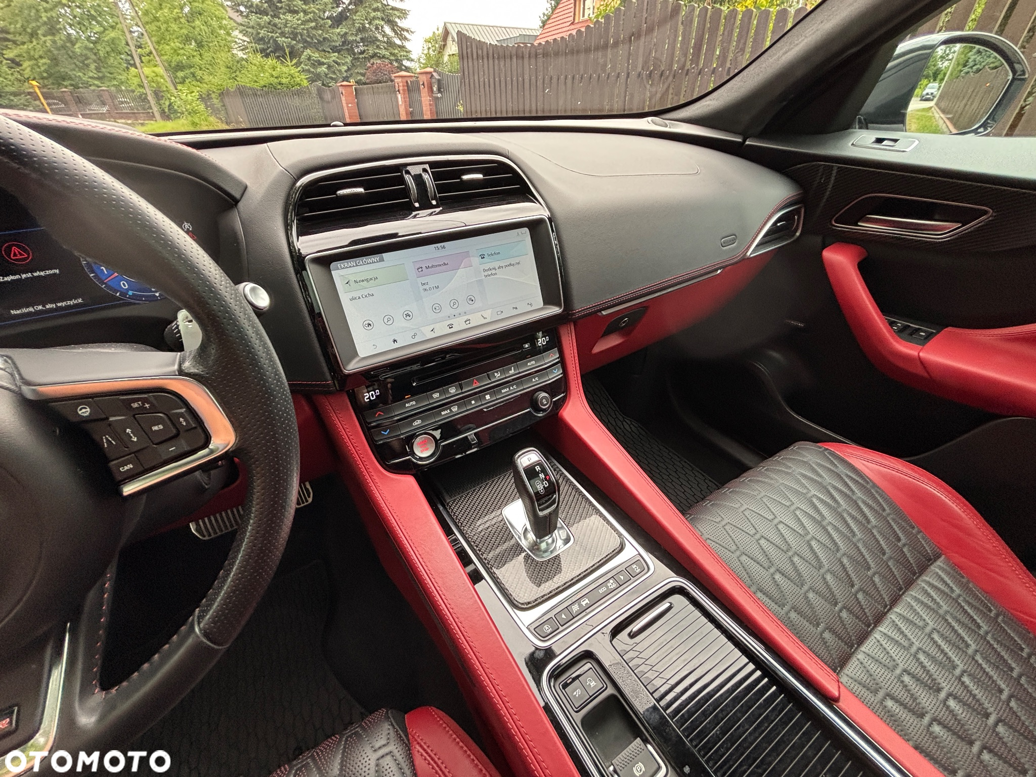 Jaguar F-Pace 5.0 V8 P550 AWD SVR - 9