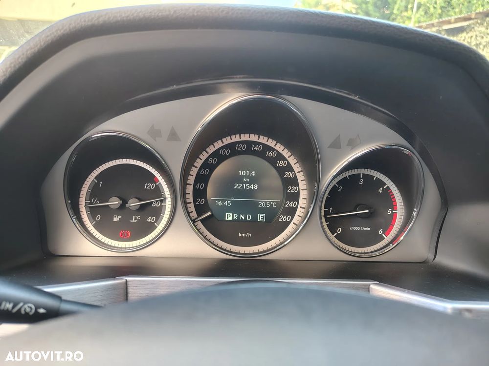 Mercedes-Benz GLK 220 CDI 4MATIC (BlueEFFICIENCY) 7G-TRONIC - 12