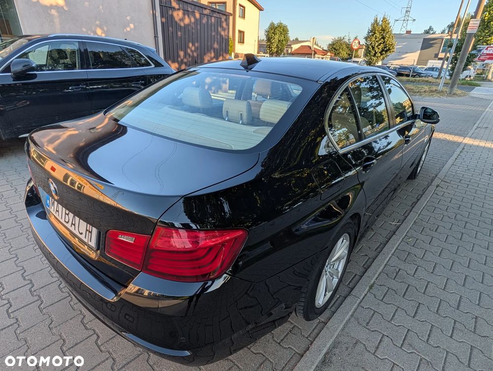 BMW Seria 5 520d - 17