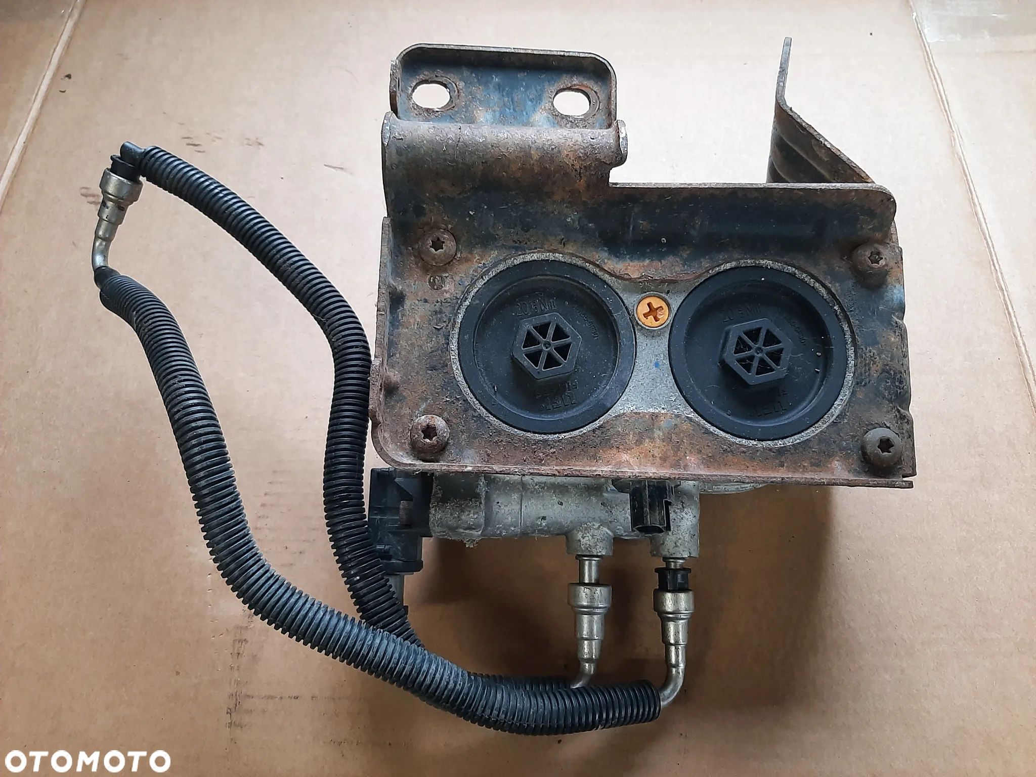 Thema II podgrzewacz paliwa filtr 3,0CRD Lancia - 1