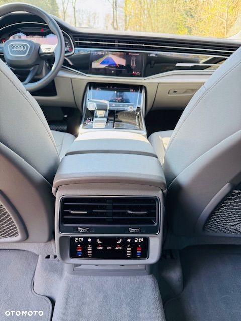 Audi Q7 - 11