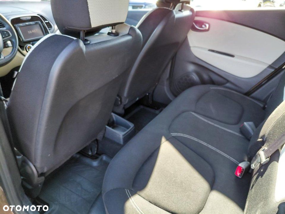 Renault Captur - 12