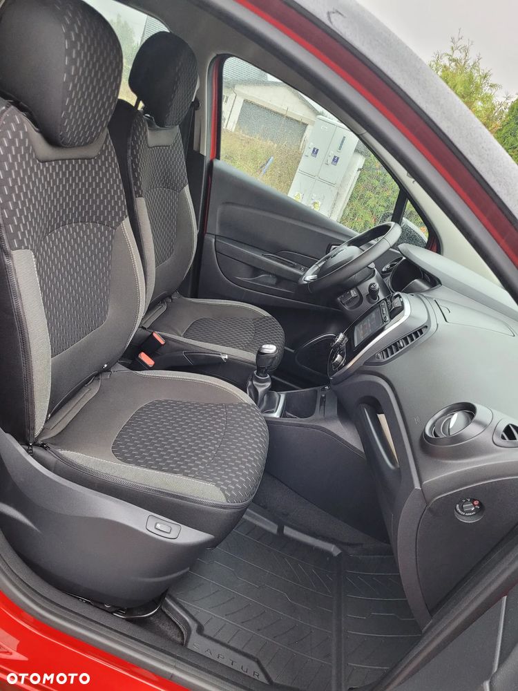 Renault Captur 1.0 TCe Intens - 22