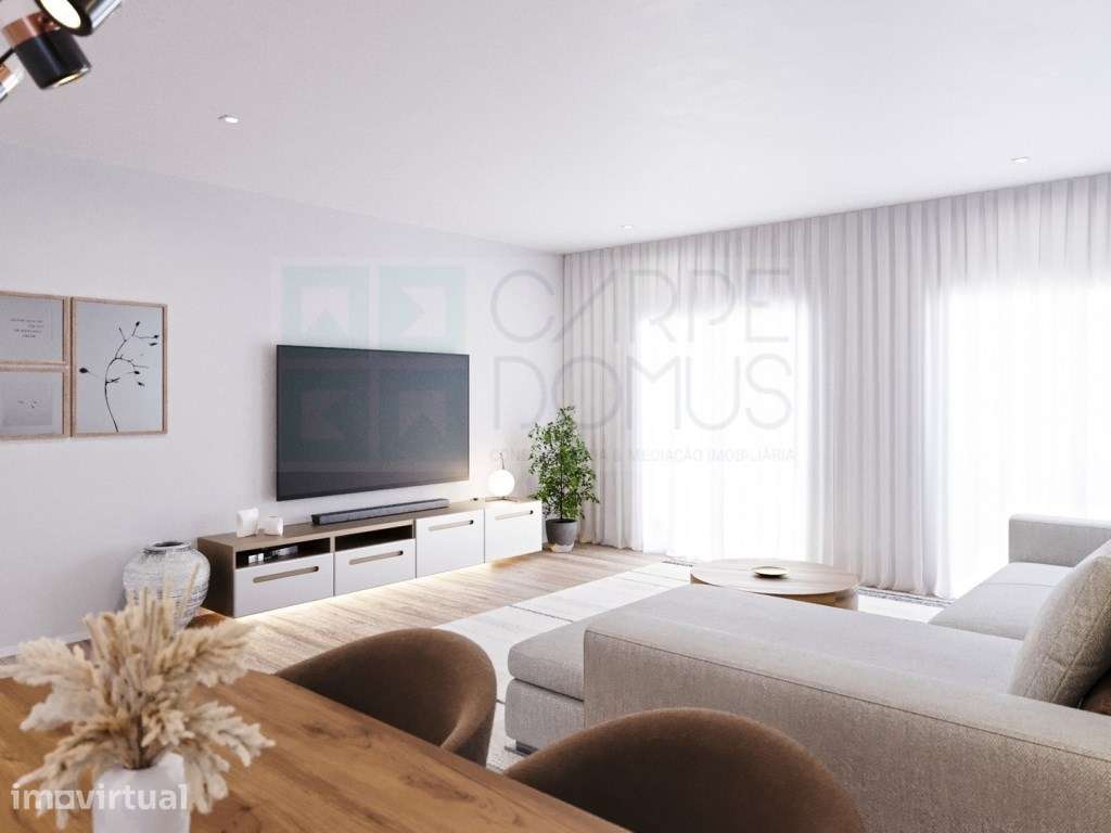 Penthouse T3 nova com varanda, jacuzzi e garagem a poucos minutos a... - Grande imagem: 5/10