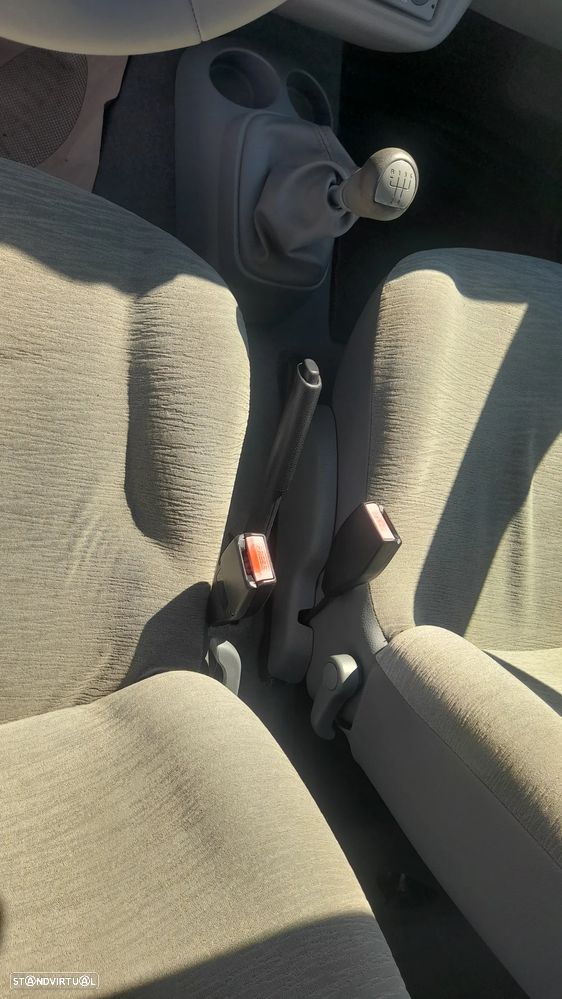 Renault Twingo 1.2 16V Privilége - 19