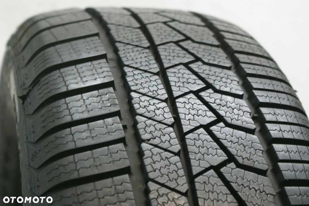 205/60R16 CONTINENTAL WINTERCONTACT TS860S , 8,1mm 2024r B3665 - 2