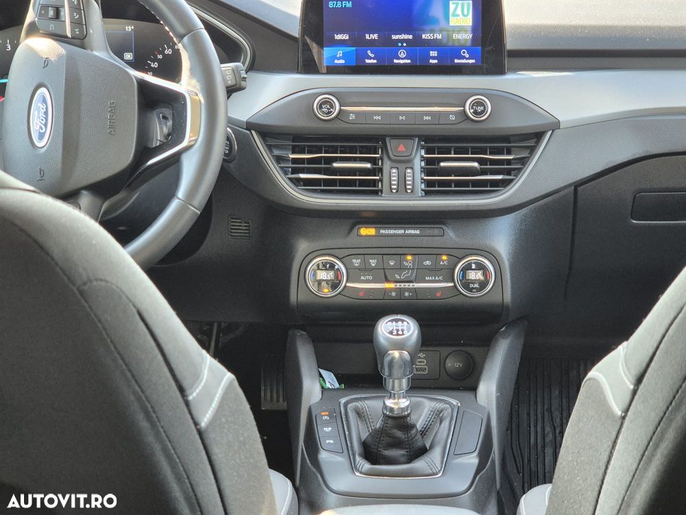 Ford Focus 1.5 EcoBlue Start-Stopp-System COOL&CONNECT DESIGN - 21
