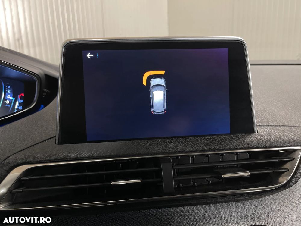 Peugeot 3008 PureTech 130 Stop & Start GPF EAT8 Allure Business-Paket - 17