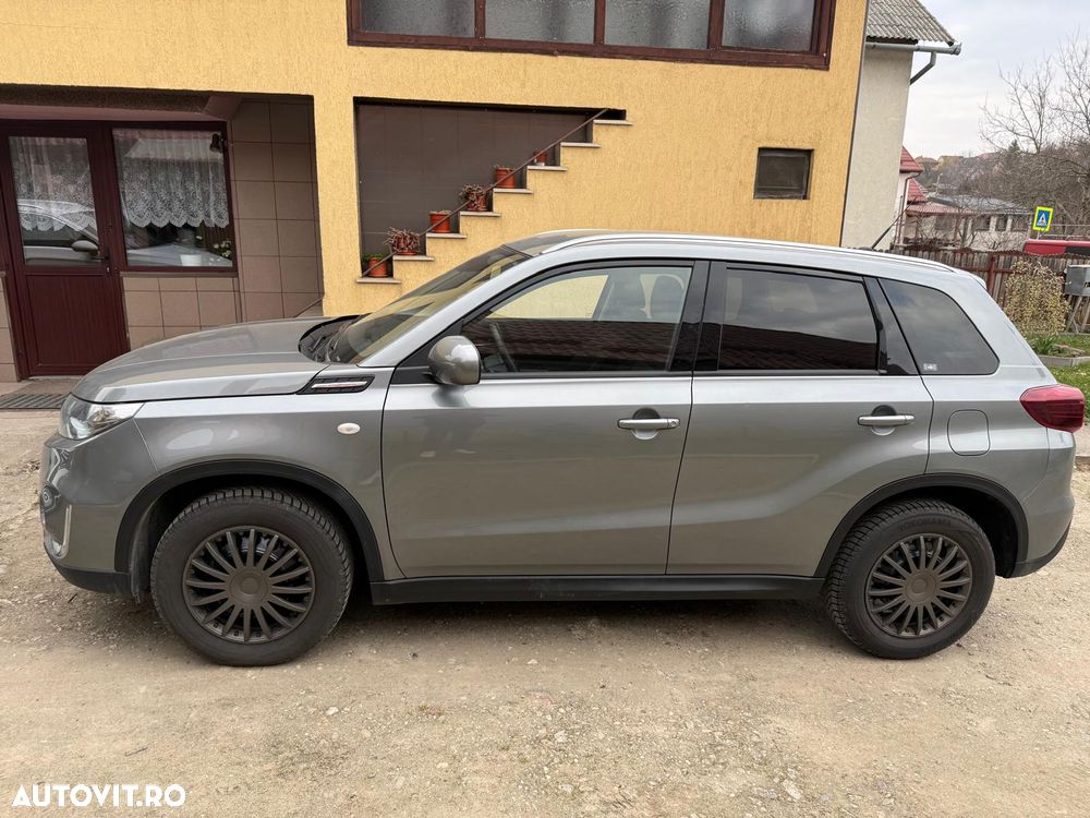 Suzuki Vitara 1.4 Boosterjet AllGrip MHEV Spirit - 13