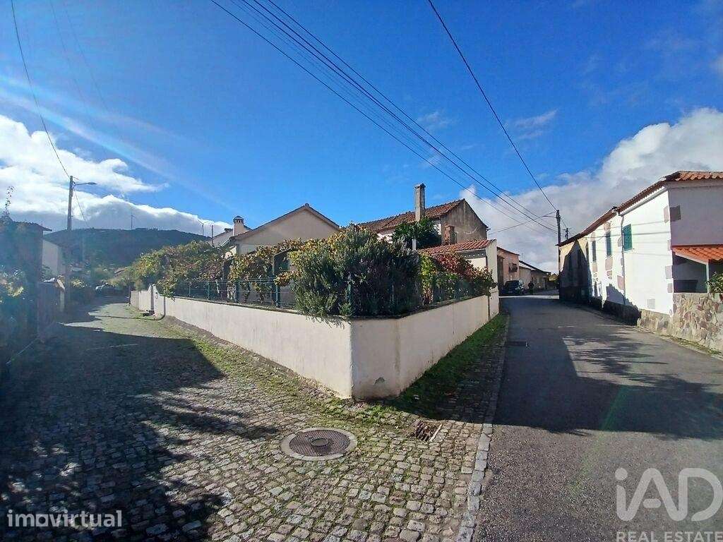 Moradia térrea T4 em Benquerença - Grande imagem: 2/19